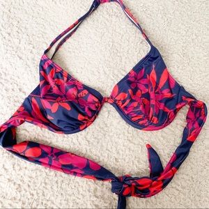 Victoria’s Secret tropical bikini top